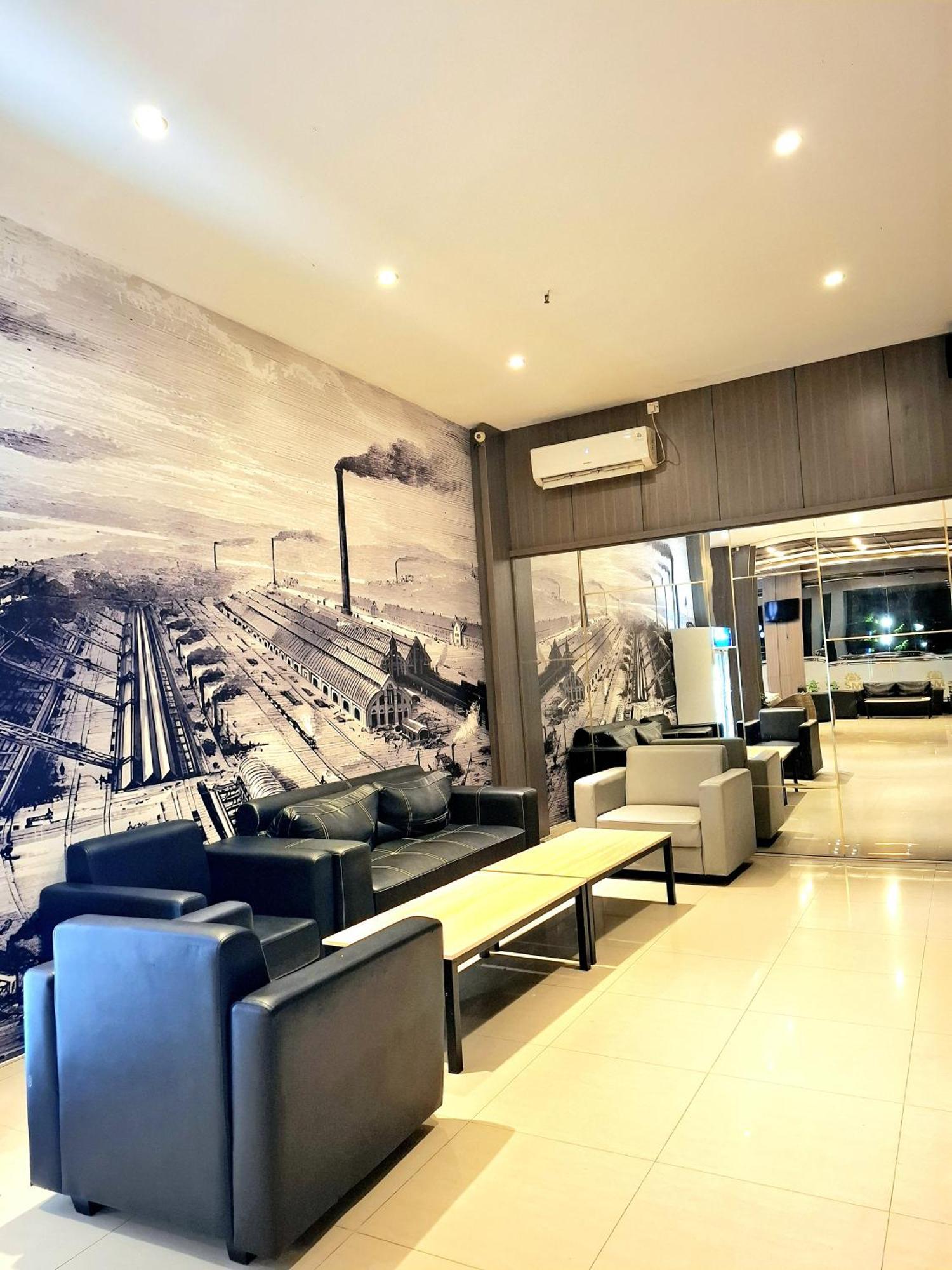 Sm Tower Hotel And Convention Berau Tanjung Redep Kültér fotó