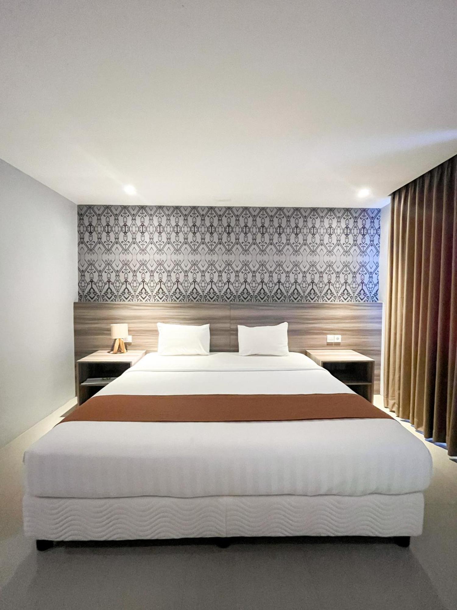 Sm Tower Hotel And Convention Berau Tanjung Redep Kültér fotó